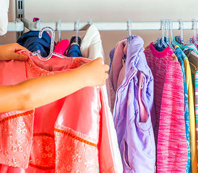 Como organizar o guarda-roupa infantil: 7 truques infalíveis!