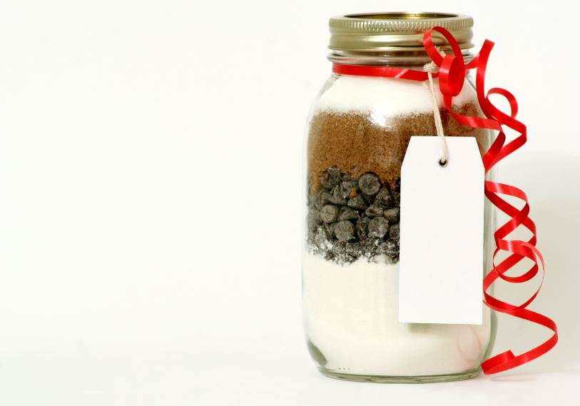 pote com ingredientes frescos